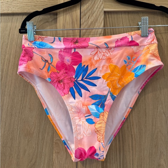 Cupshe Floral Bikini Bottom - Pink and Orange - Picture 1 of 1